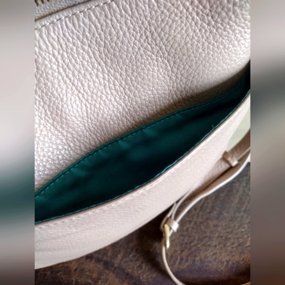 Susu Beige Leather Saxon Crossbody Handbag - Picture 7 of 12